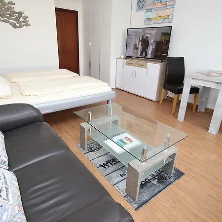 Trelleborgallee, 181 Apartment *